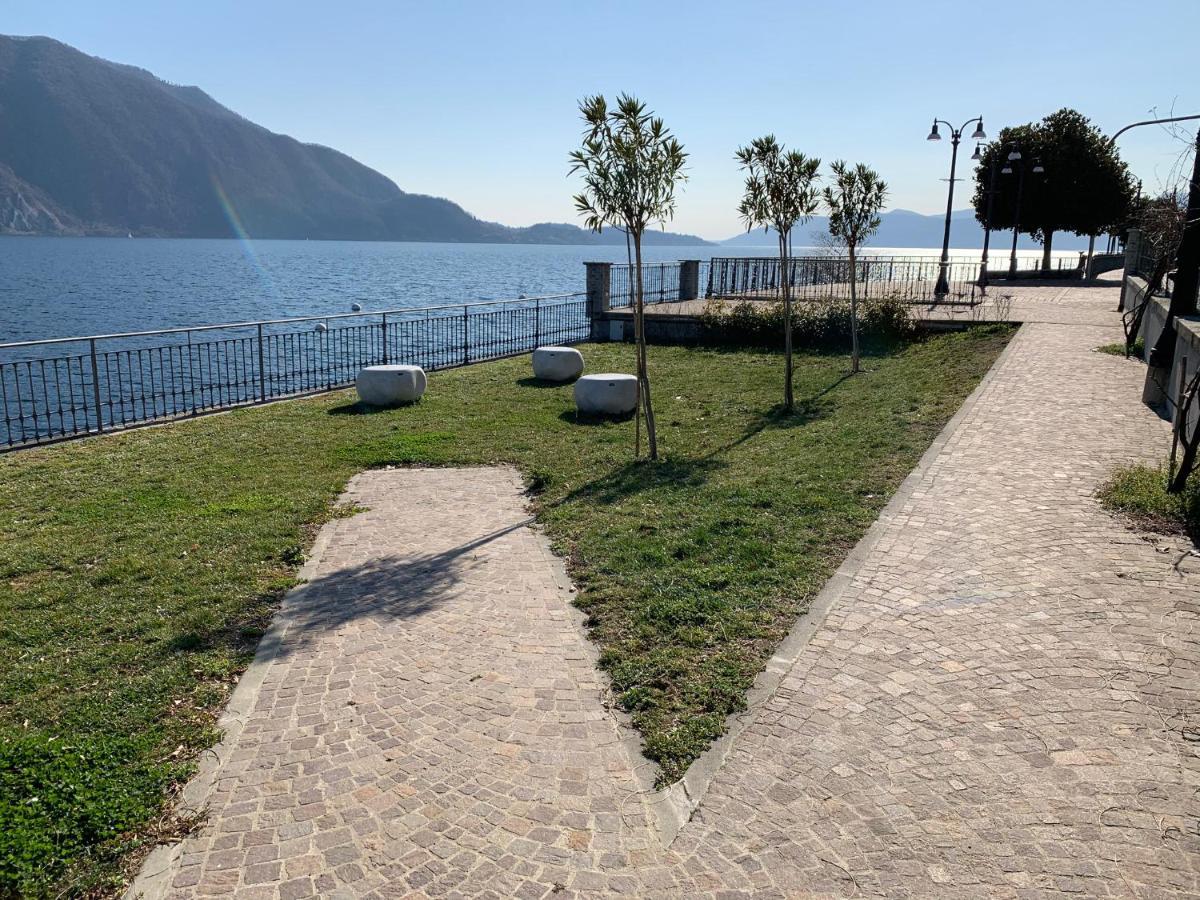 Apartment Italian Charm Гифа Екстериор снимка