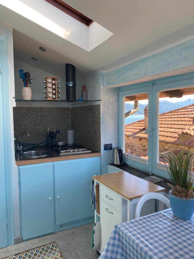 Apartment Italian Charm Гифа Екстериор снимка